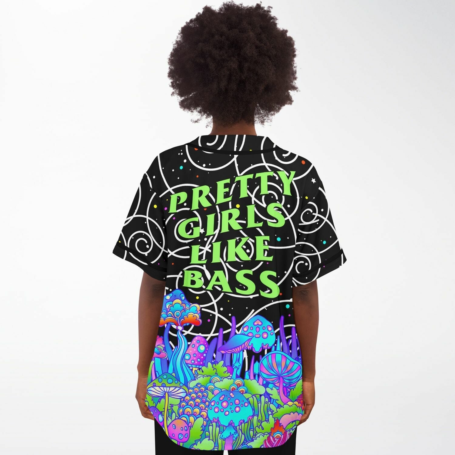 Pretty girls like bass